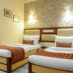 Hotel Ameya